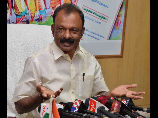 రఘువీరా రెడ్డి ఇలా..