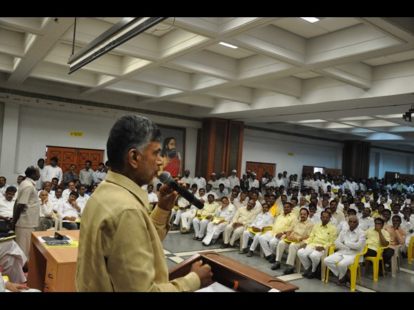 హైదరాబాద్‌ను నేనే అభివృద్ధి చేశా..