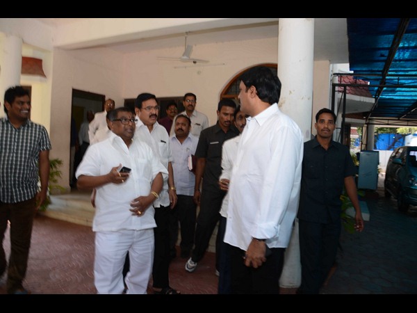 మంత్రులు 