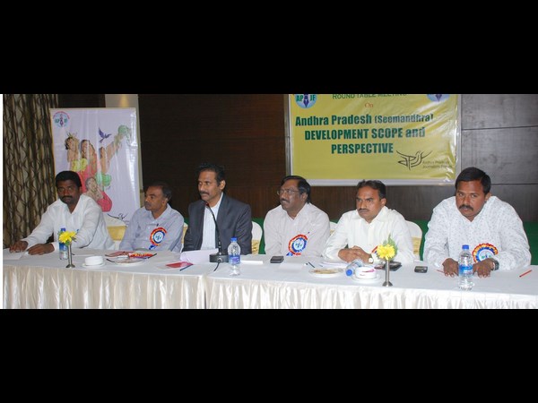 హైదరాబాద్‌కే రావాలా..