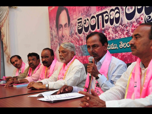 కేశవ రావును గెలిపించినా.. కేశవ రావును గెలిపించినా..