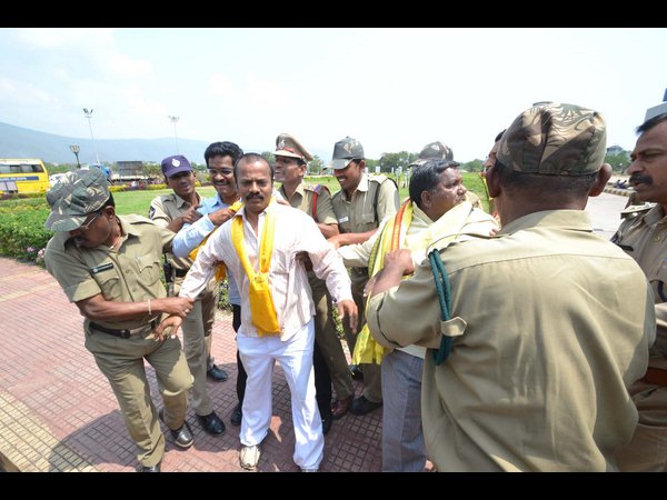 జైరాం రమేష్‌కు వ్యతిరేకత