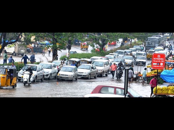 కూకట్ పల్లిలో..