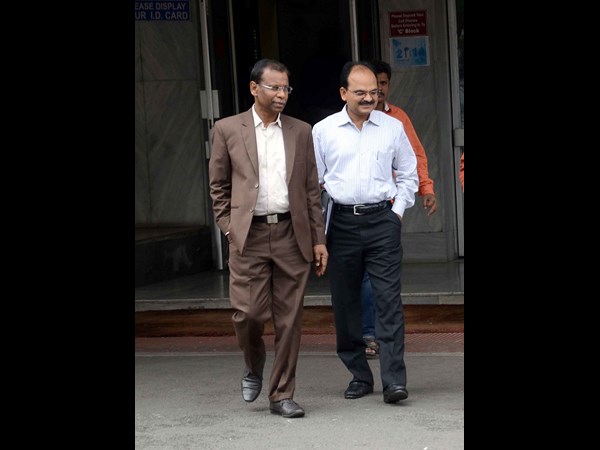 వివరాలు ఇవ్వాలని ఆదేశం