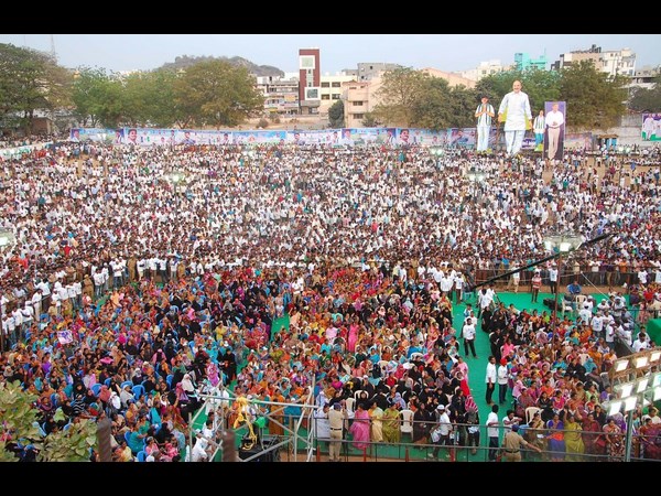 భారీ జనం