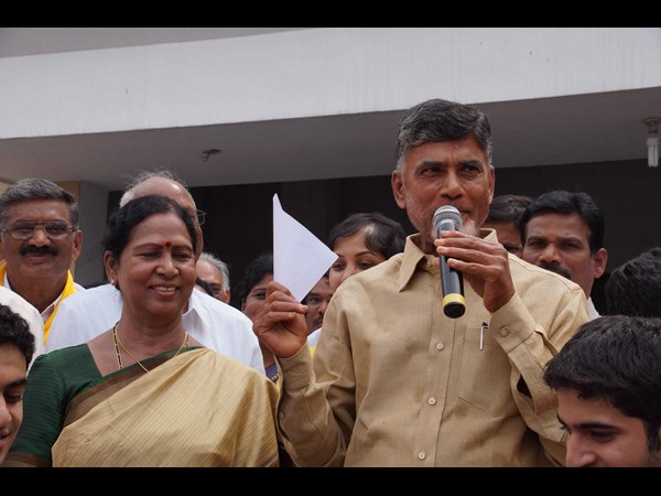 గల్లాతో గల్లాతో