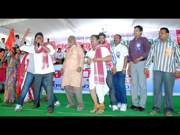 కళాకారుల ఆటా పాట