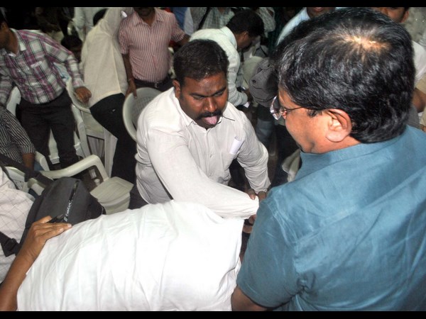 గాంధీ భవన్