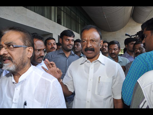 రఘువీరా రెడ్డి ఇలా...