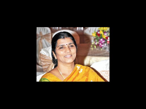  లక్ష్మీ పార్వతి 12