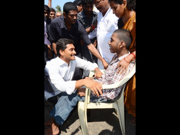 వైయస్ జగన్