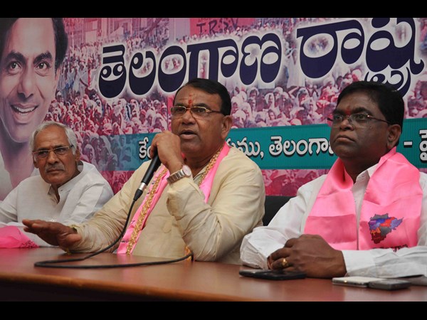 ఊపు మీద తెరాస.