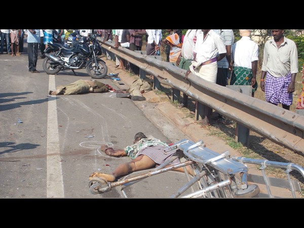 3 Bihar cops killed in AP road accident
