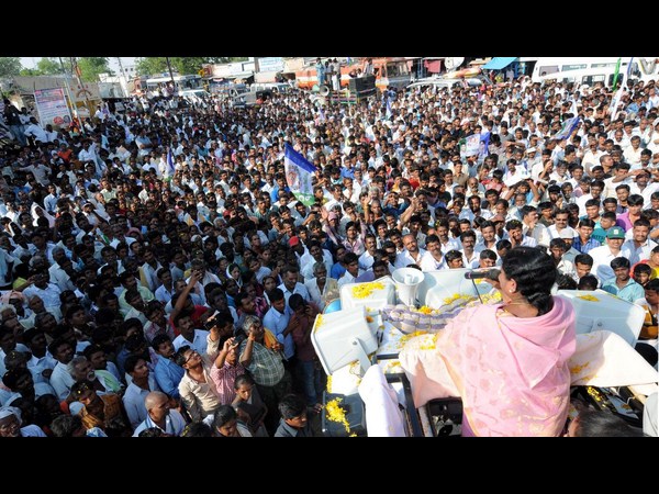 వైయస్ జగన్