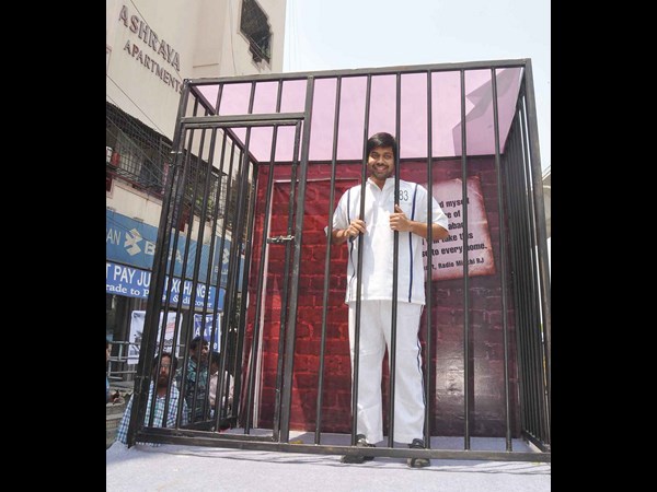 బిగ్ బజార్ - రేడియో మిర్చీ క్లీన్ హైదరాబాద్ 