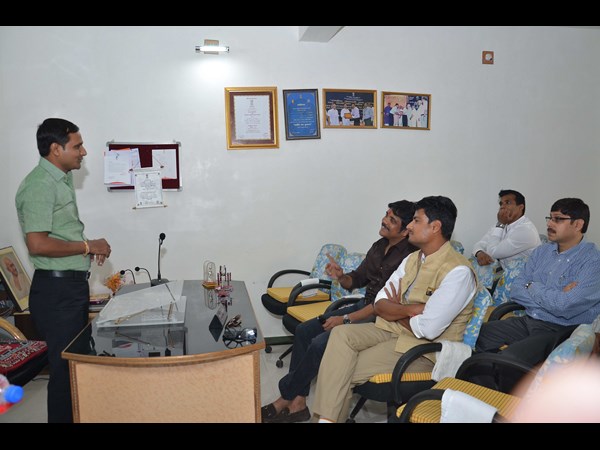  మోడీ అభివృద్ధి: చూసి ఆశ్చర్యపడ్డ నాగార్జున 