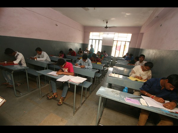 పదో తరగతి