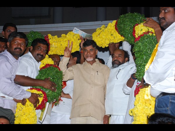 తెలంగాణలో బిసీ మంత్రం..