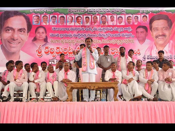 బోనాలతో స్వాగతం