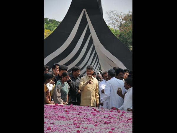 చంద్రబాబు