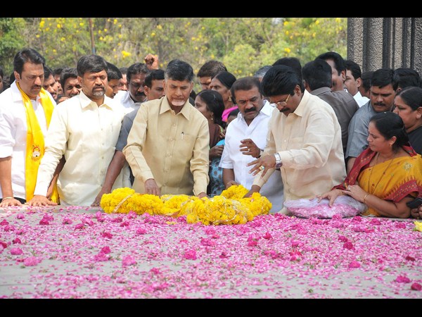 చంద్రబాబు