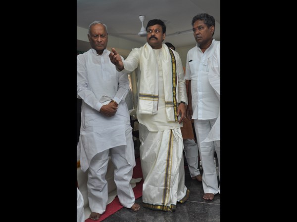 పంచెకట్టులో చిరంజీవి..