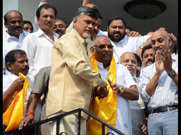 గల్లా జయదేవ్ కూడా..