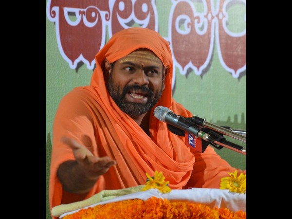 సీమాంధ్రపై పరిపూర్ణానంద, మోడీకి అధికారం ట్విస్ట్