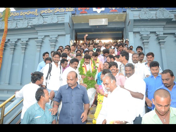 సినిమాల్లో సింహా..