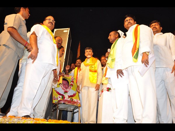 చంద్రబాబు