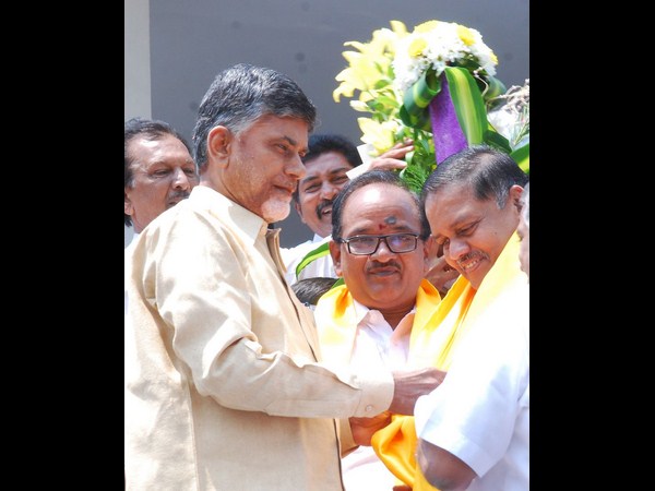 చంద్రబాబు చంద్రబాబు