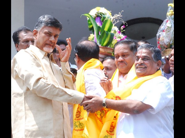 చంద్రబాబు చంద్రబాబు