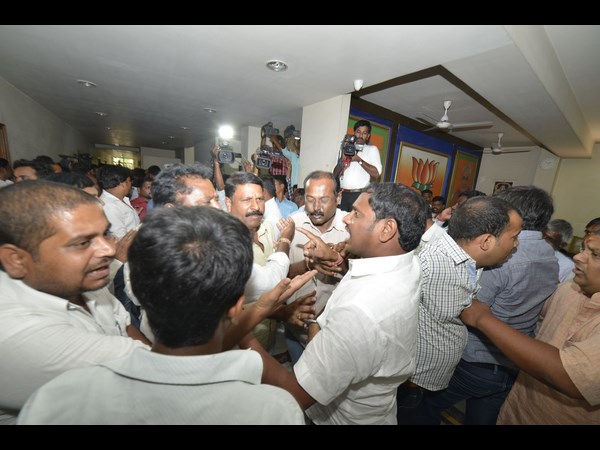 టిడిపి - బిజెపిల పొత్తు