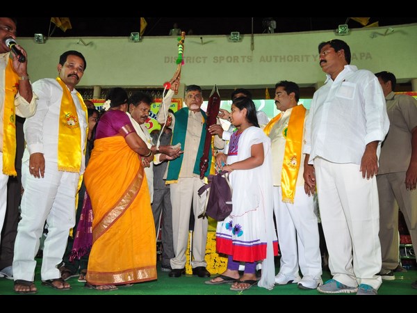 నాగలితో బాబు