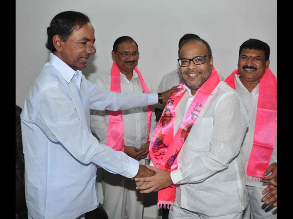 ప్రేమ్‌కుమార్ ధూల్ ఇలా...