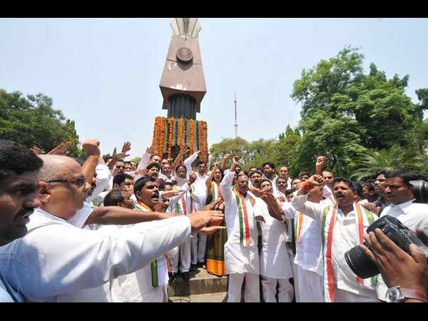 ప్రమాణం