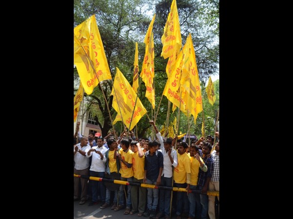 నిరసనలు
