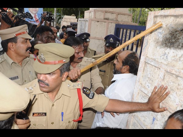 ఆర్ కృష్ణయ్య