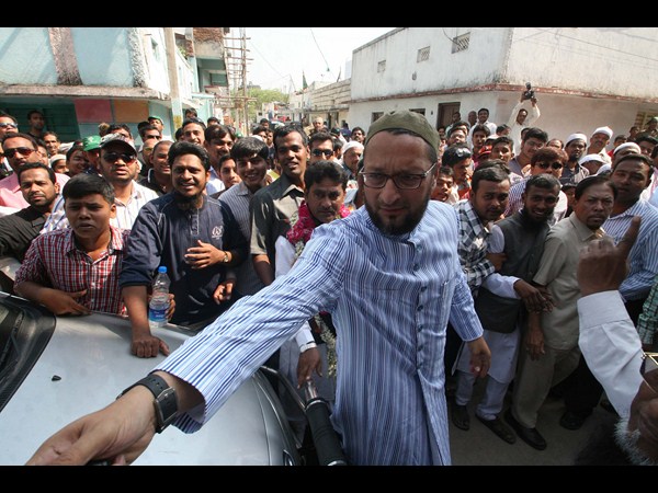 అసదుద్దీన్ ఓవైసీ