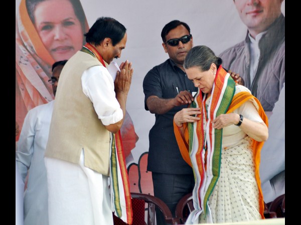 సోనియాతో ఉత్తమ్ కుమార్ రెడ్డి...