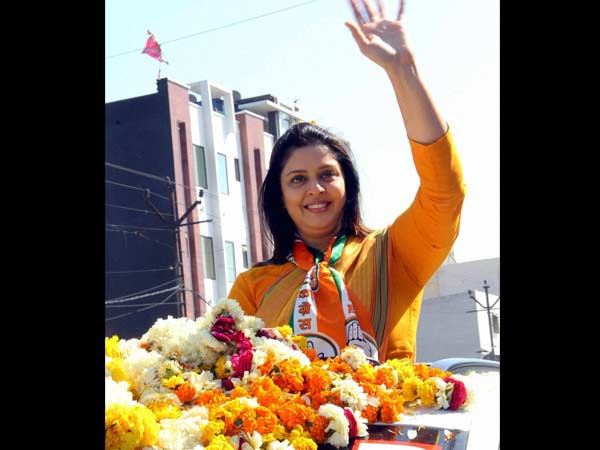  నగ్మా