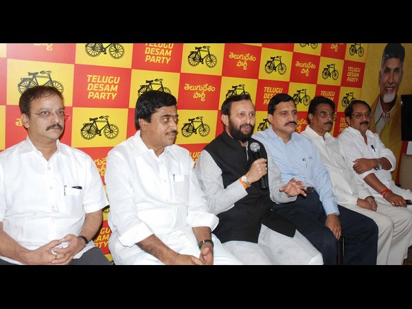 ఆర్ఎస్ఎస్ నేతలు కూడా..