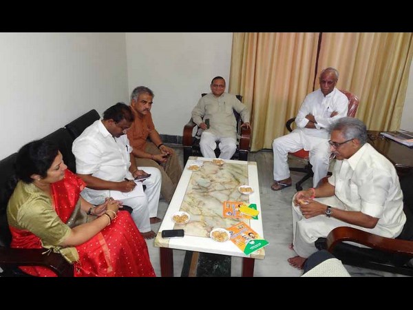 రాజంపేటలో చెమటోడ్చాల్సిందే..