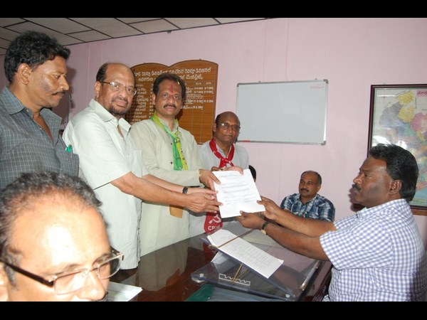 నామినేషన్లు