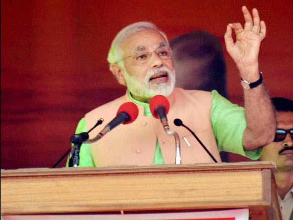 Congress should take responsibility of Telangana deaths: Modi Congress should take responsibility of Telangana deaths: Modi