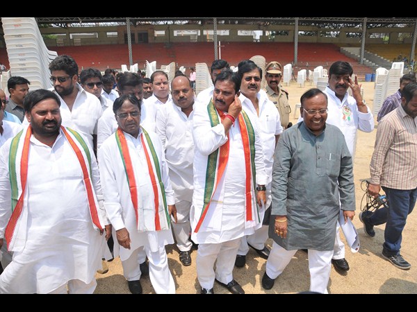 పరిశీలించారు..