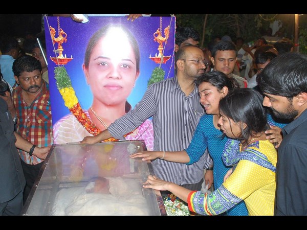 అభిమానులు