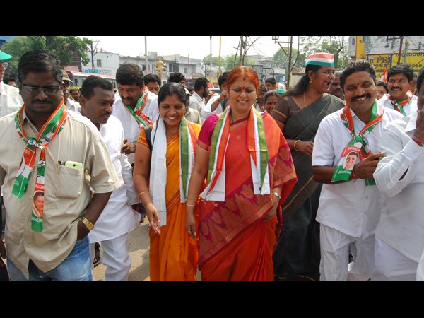 జయసుధ