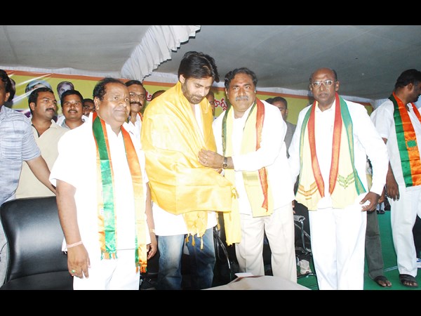 పవన్ కళ్యాణ్