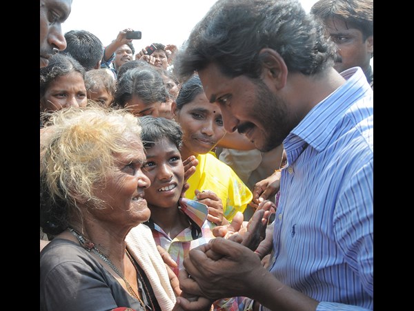 వైయస్ జగన్